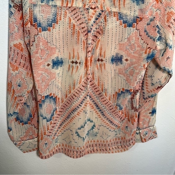 Dolan Popover Blouse Cream Geometric - Picture 12 of 14